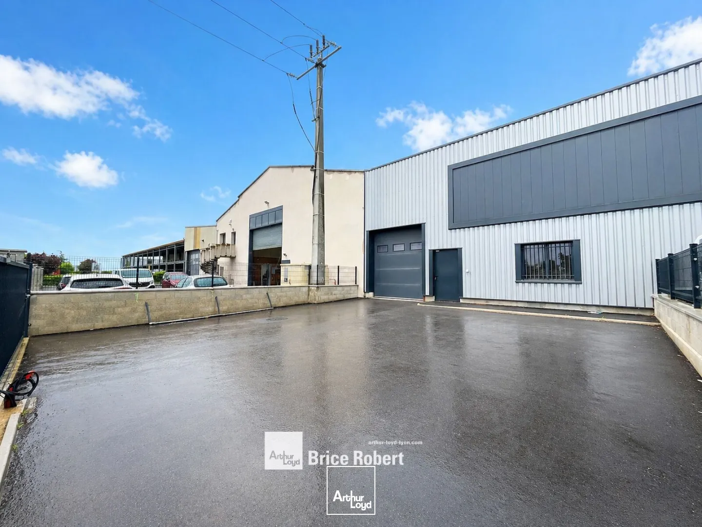 Locaux d'activité & Entrepôts - Location - BEAUVALLON - 69700 - 323-323 - 7749934