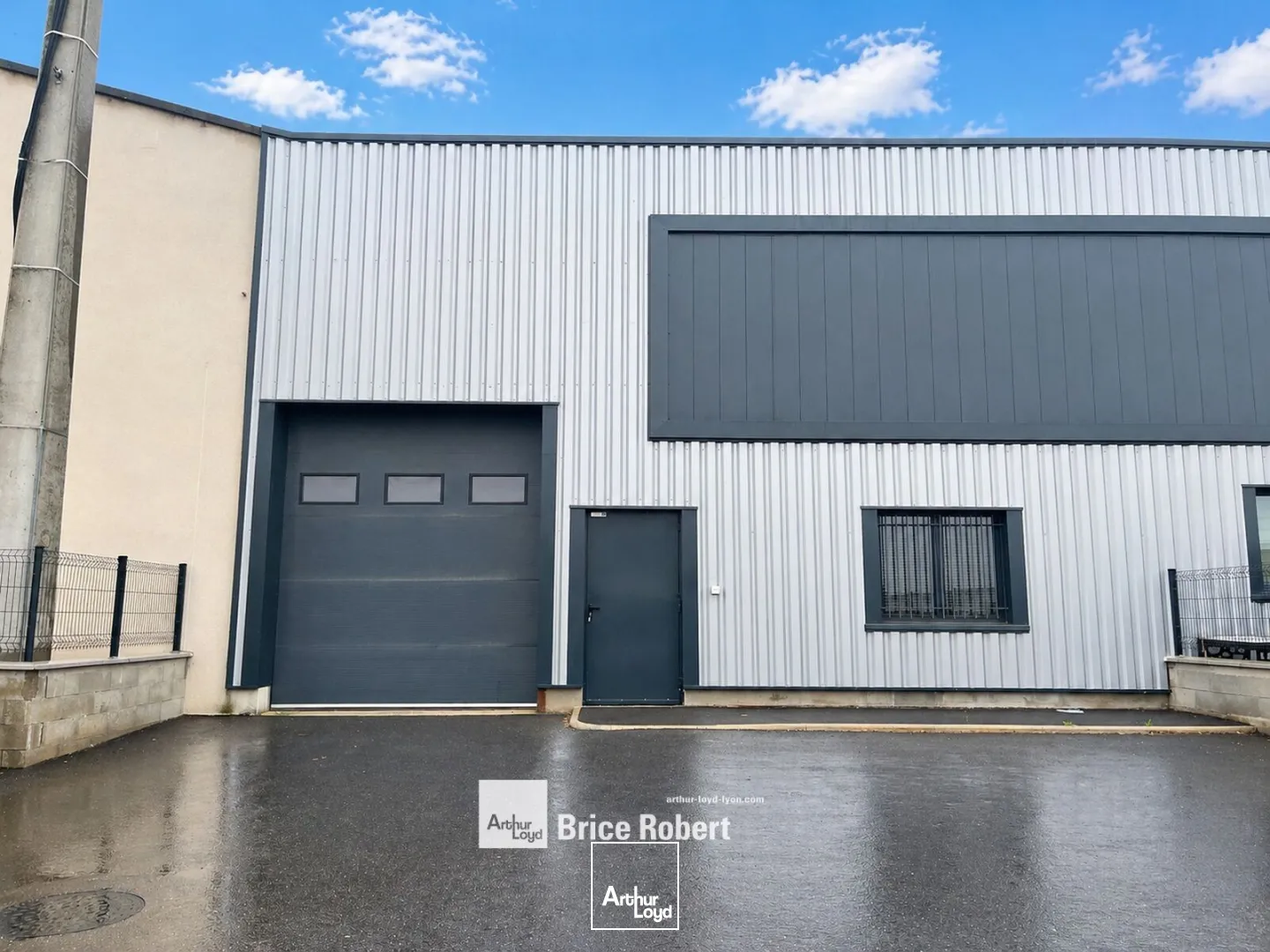 Locaux d'activité & Entrepôts - Location - BEAUVALLON - 69700 - 323-323 - 7749929
