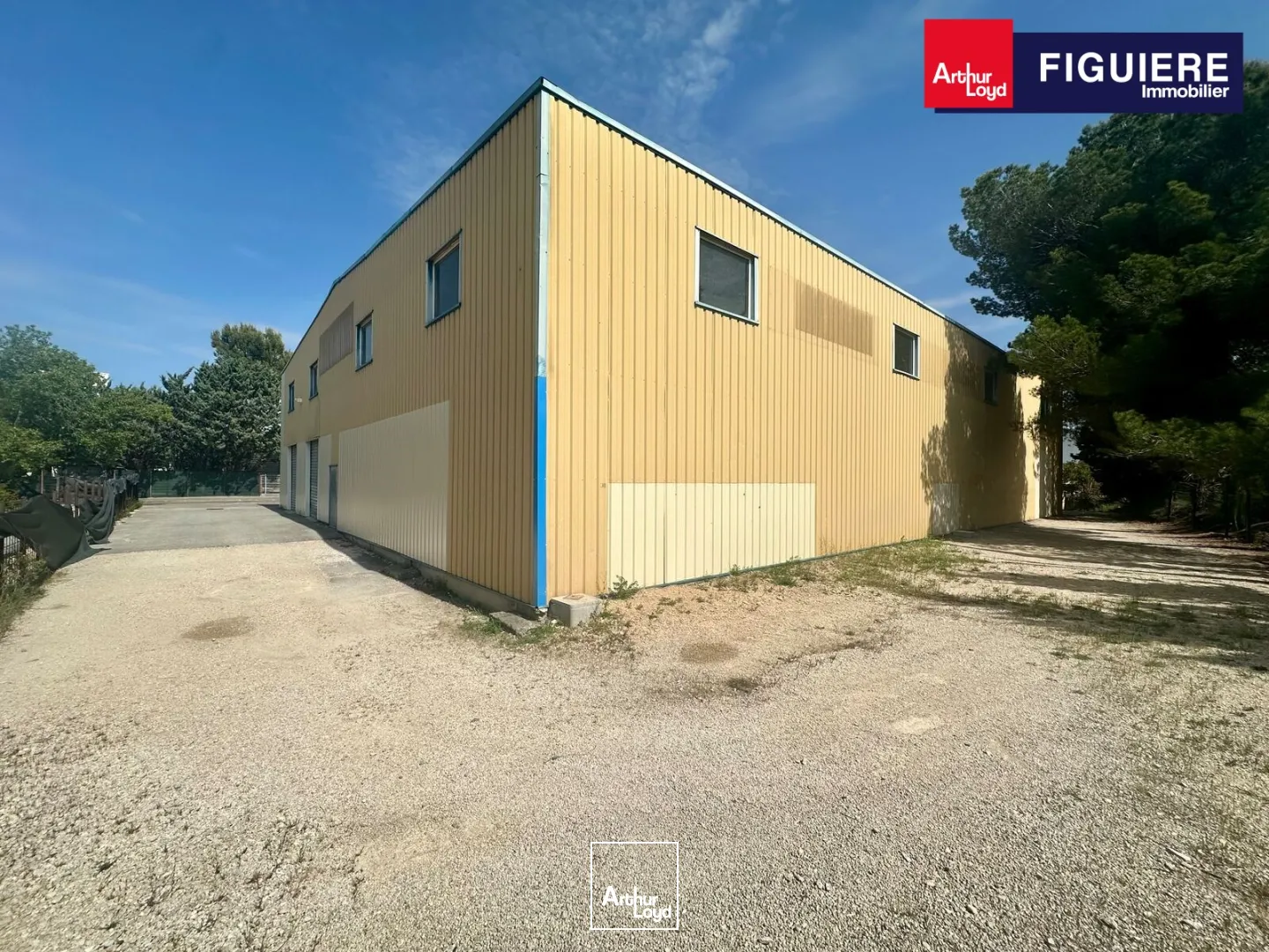 Locaux d'activité & Entrepôts - Location - VELAUX - 13880 - 740-740 - 7750095
