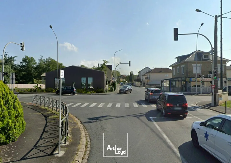 Locaux commerciaux - Location - BRIVE-LA-GAILLARDE - 19100 - 215-215 - 7751463