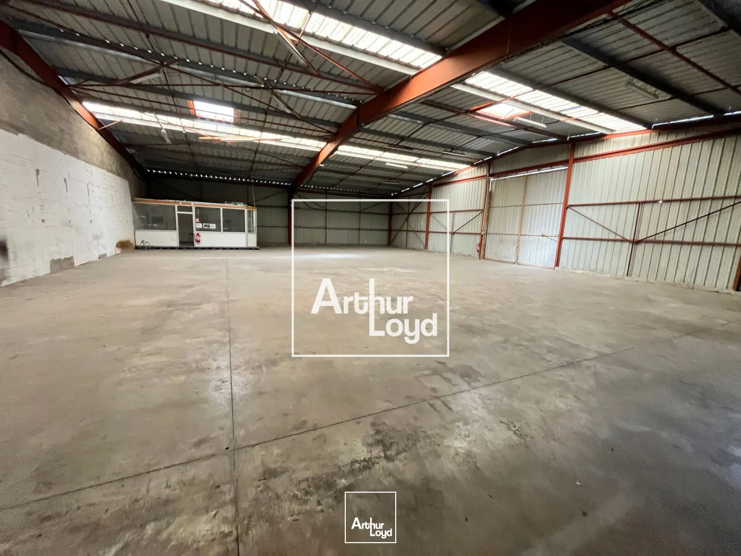 Locaux d'activité & Entrepôts - Location - NIMES - 30000 - 600-600 - 7751623