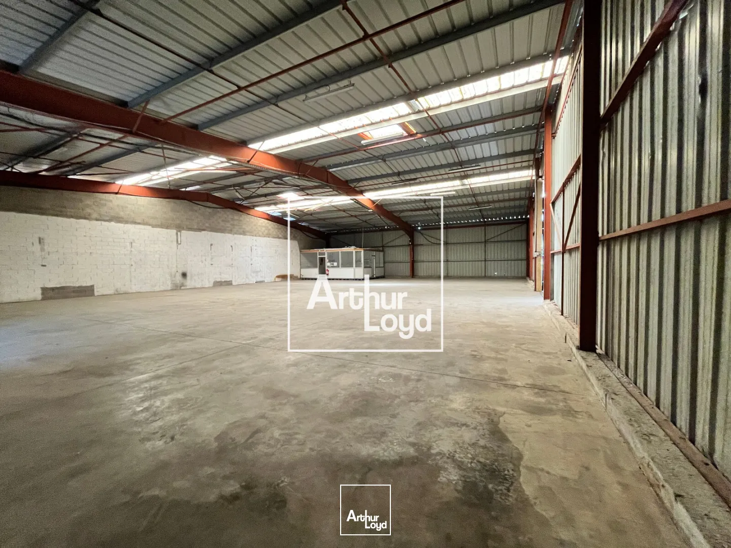 Locaux d'activité & Entrepôts - Location - NIMES - 30000 - 600-600 - 7751624