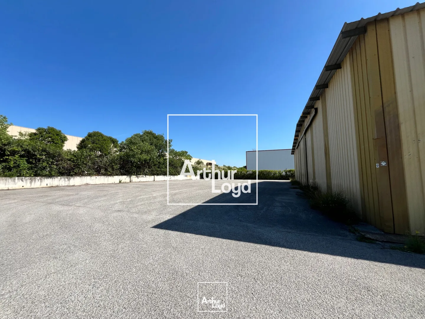Locaux d'activité & Entrepôts - Location - NIMES - 30000 - 600-600 - 7751629