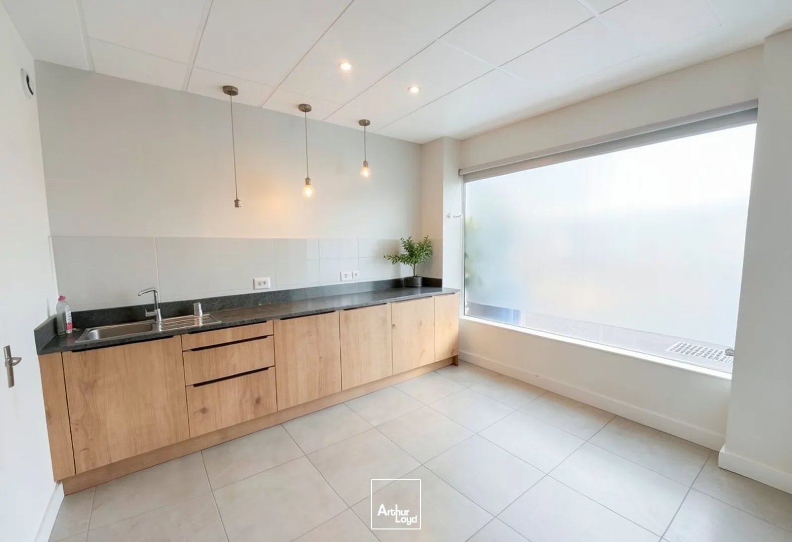 Bureaux - Vente - NEUILLY SUR SEINE - 92200 - 365.76-365.76 - 7751857