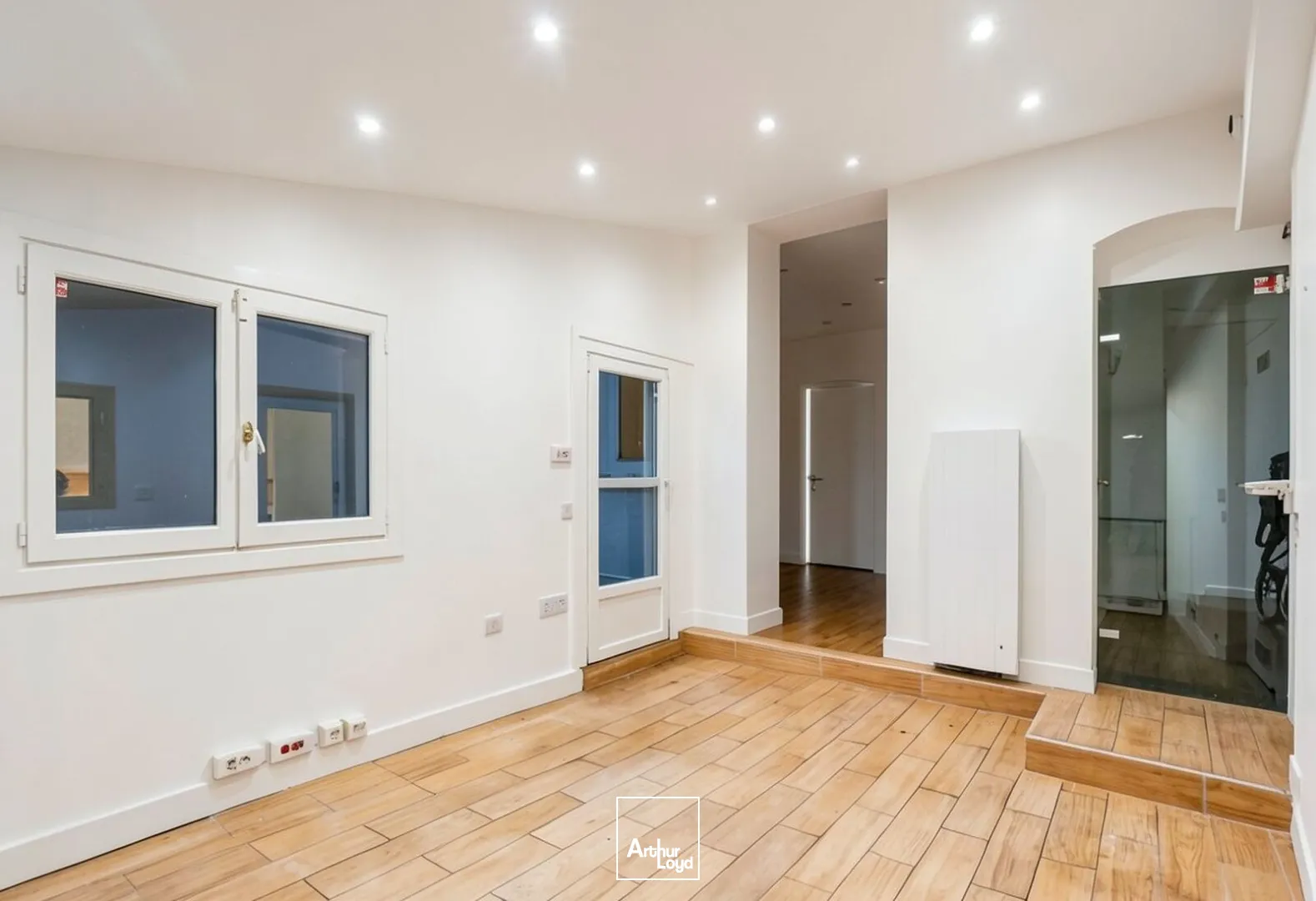 Bureaux - Vente - NEUILLY SUR SEINE - 92200 - 365.76-365.76 - 7751856