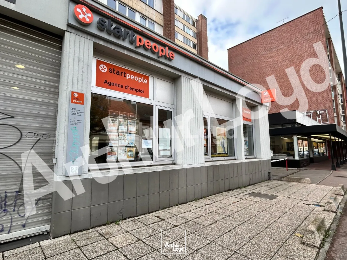 Locaux commerciaux - Location - HELLEMMES LILLE - 59260 - 160-160 - 7751928