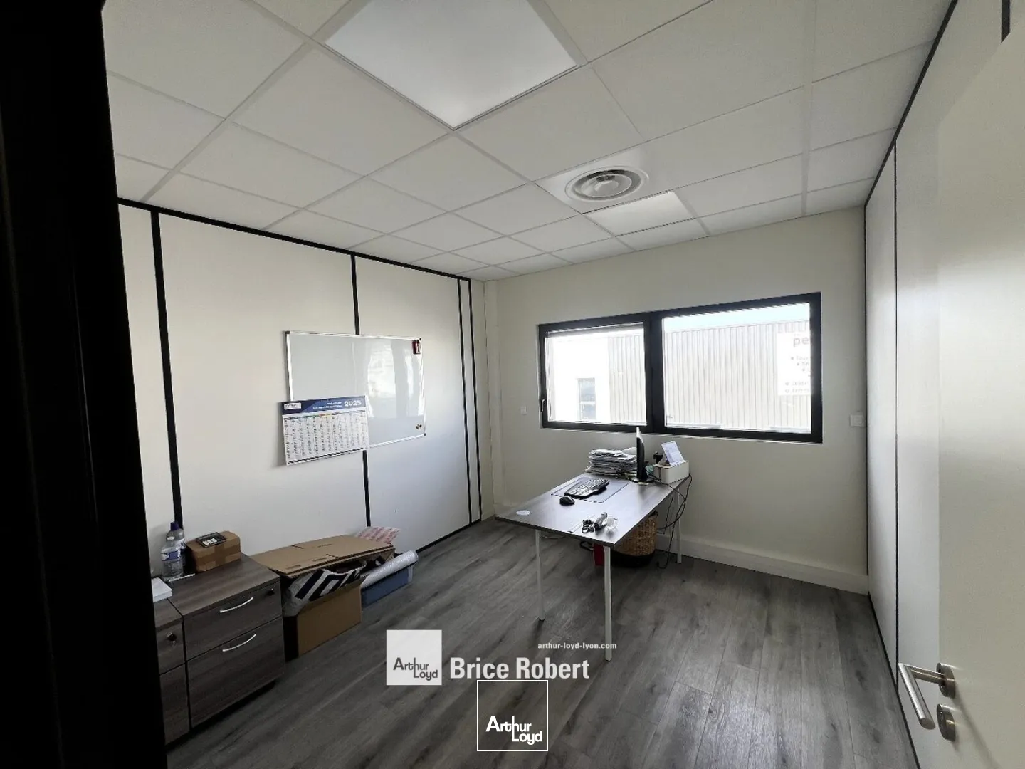 Bureaux - Location - SATHONAY CAMP - 69580 - 33-163 - 7752112