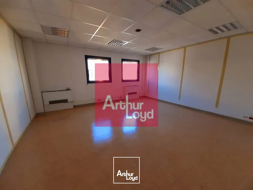 Bureaux - Location - CLERMONT FERRAND - 63000 - 300-577 - 7752245