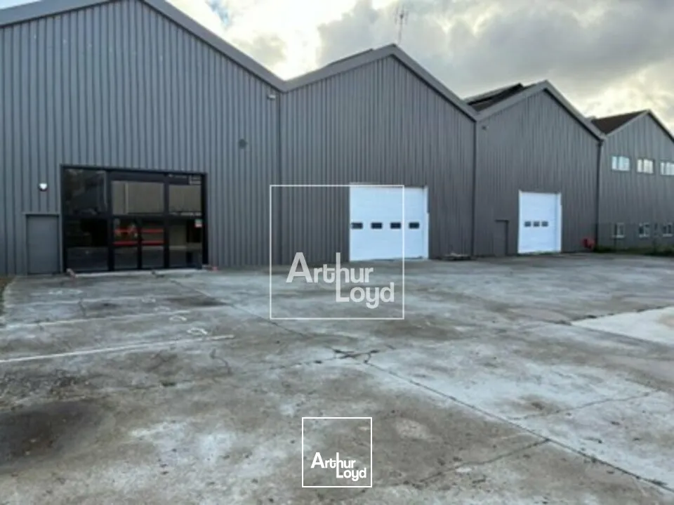Locaux d'activité & Entrepôts - Location - CORBEIL ESSONNES - 91100 - 1200-1200 - 7752340