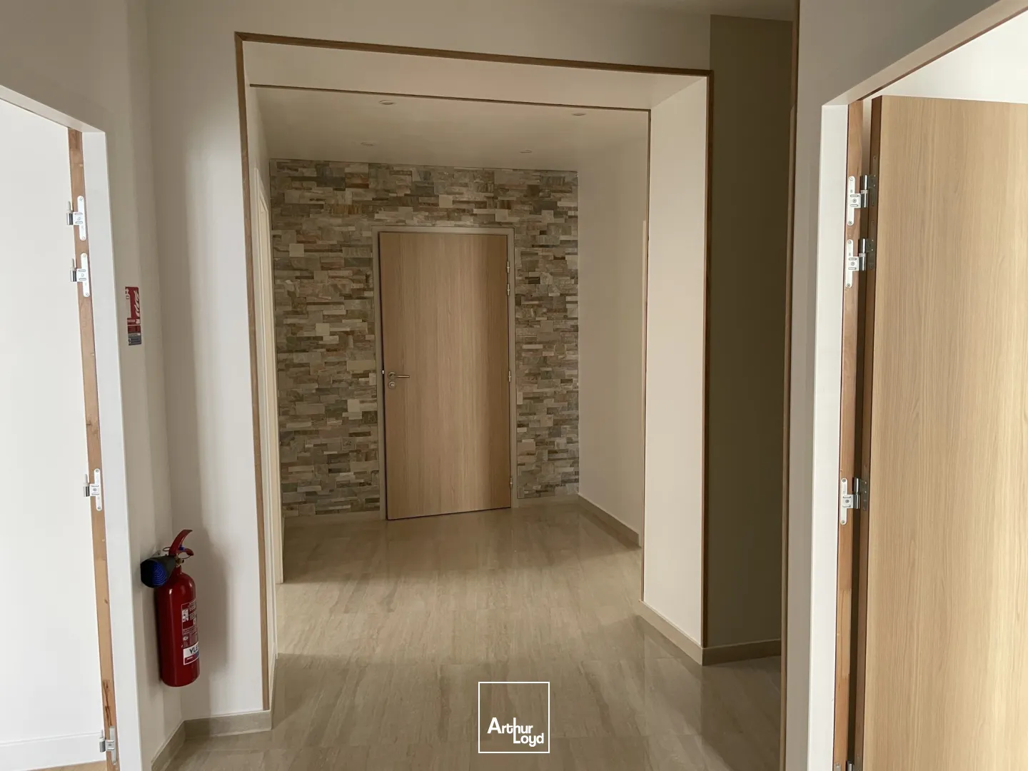 Bureaux - Location - COMPIEGNE - 60200 - 11.6-118.7 - 7752540