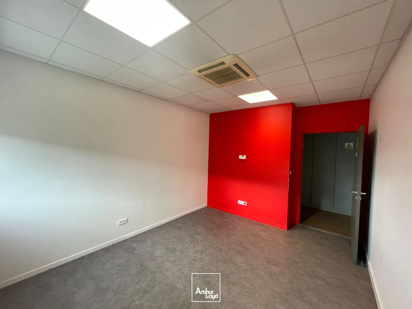 Bureaux - Location - COMPIEGNE - 60200 - 1296-1296 - 7752555