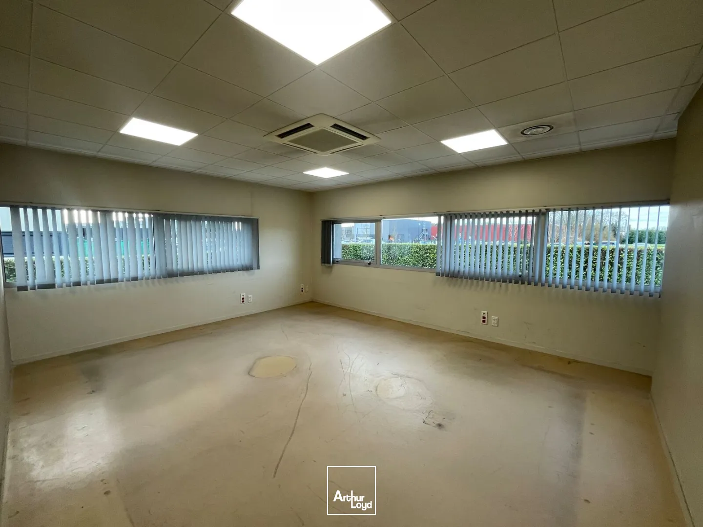 Bureaux - Location - COMPIEGNE - 60200 - 1296-1296 - 7752557