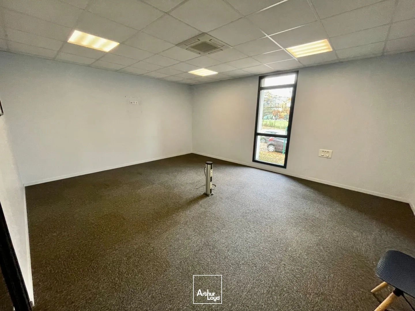 Bureaux - Location - SAINT ETIENNE DU ROUVRAY - 76800 - 27.1-172.9 - 7752695