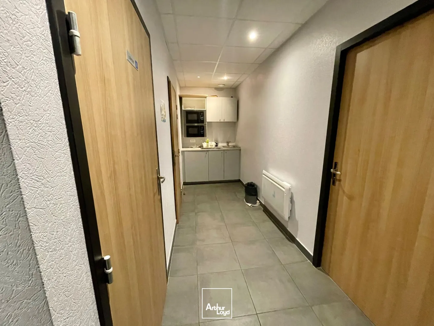 Bureaux - Location - SAINT ETIENNE DU ROUVRAY - 76800 - 27.1-172.9 - 7752697