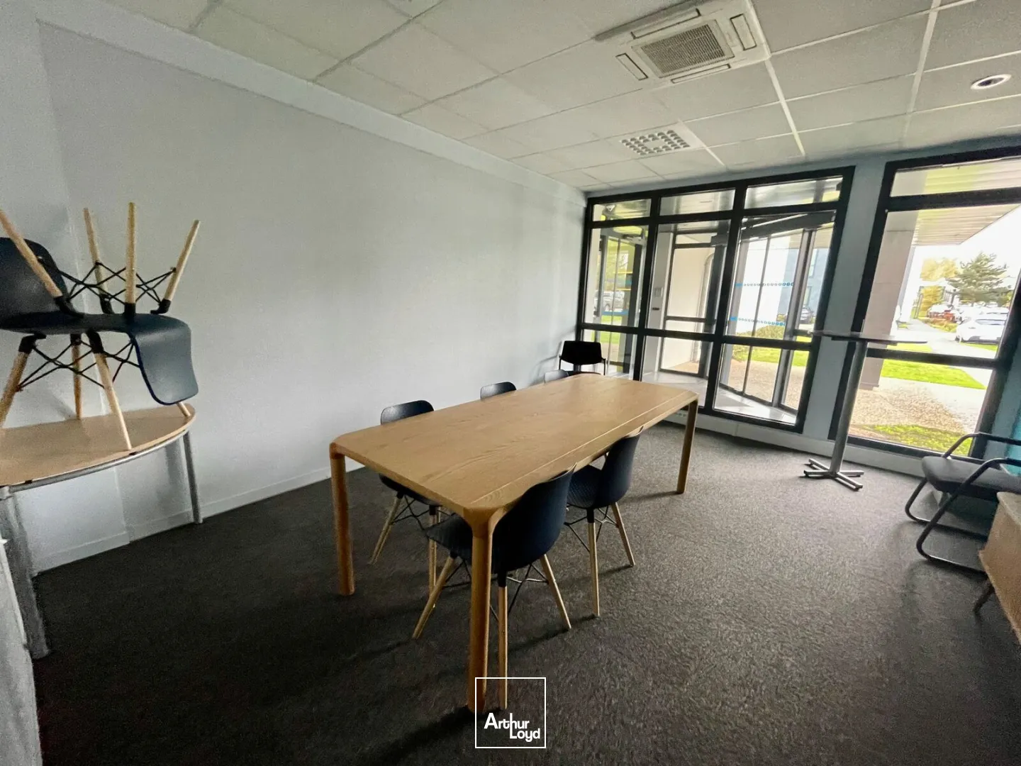 Bureaux - Location - SAINT ETIENNE DU ROUVRAY - 76800 - 27.1-172.9 - 7752698