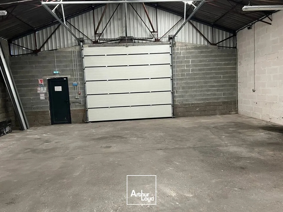 Locaux d'activité & Entrepôts - Location - VEIGNE - 37250 - 403-403 - 7753224
