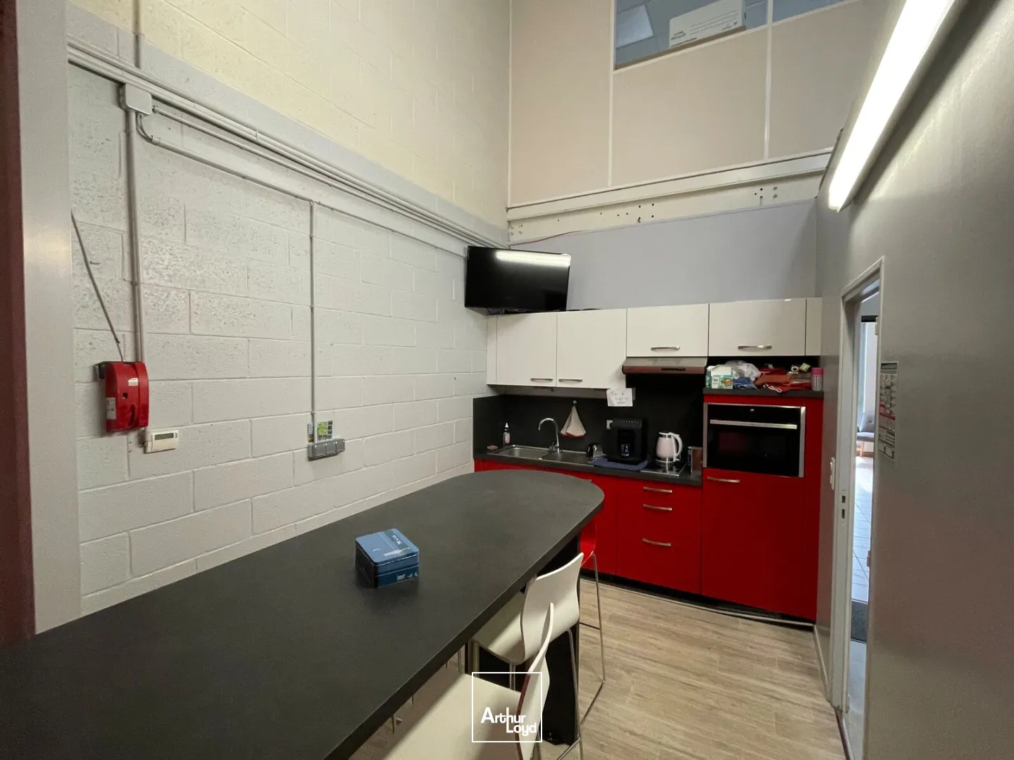 Locaux d'activité & Entrepôts - Location - BEAUVAIS - 60000 - 300-300 - 7753478