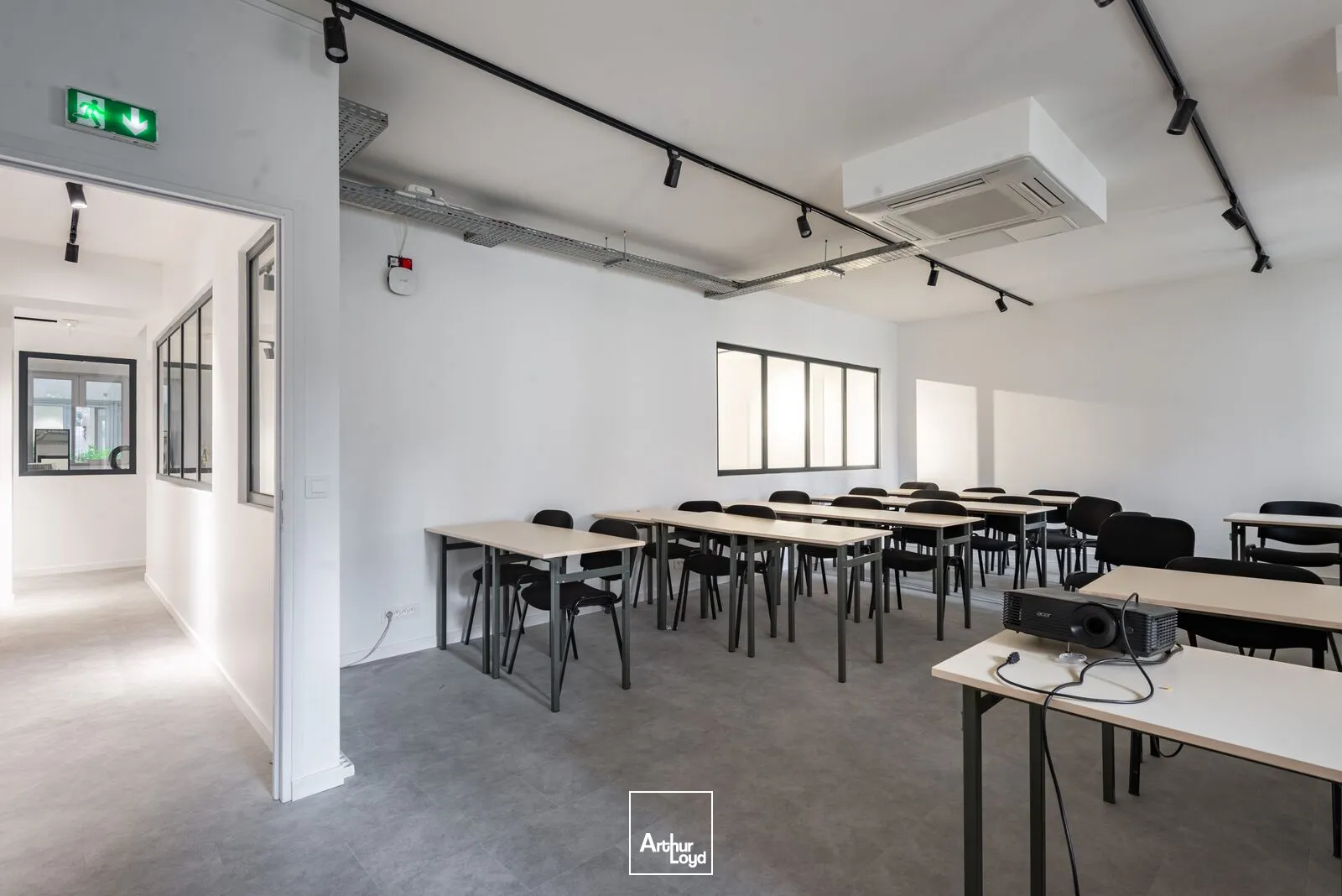Bureaux - Vente - PARIS - 75018 - 585-585 - 7753576
