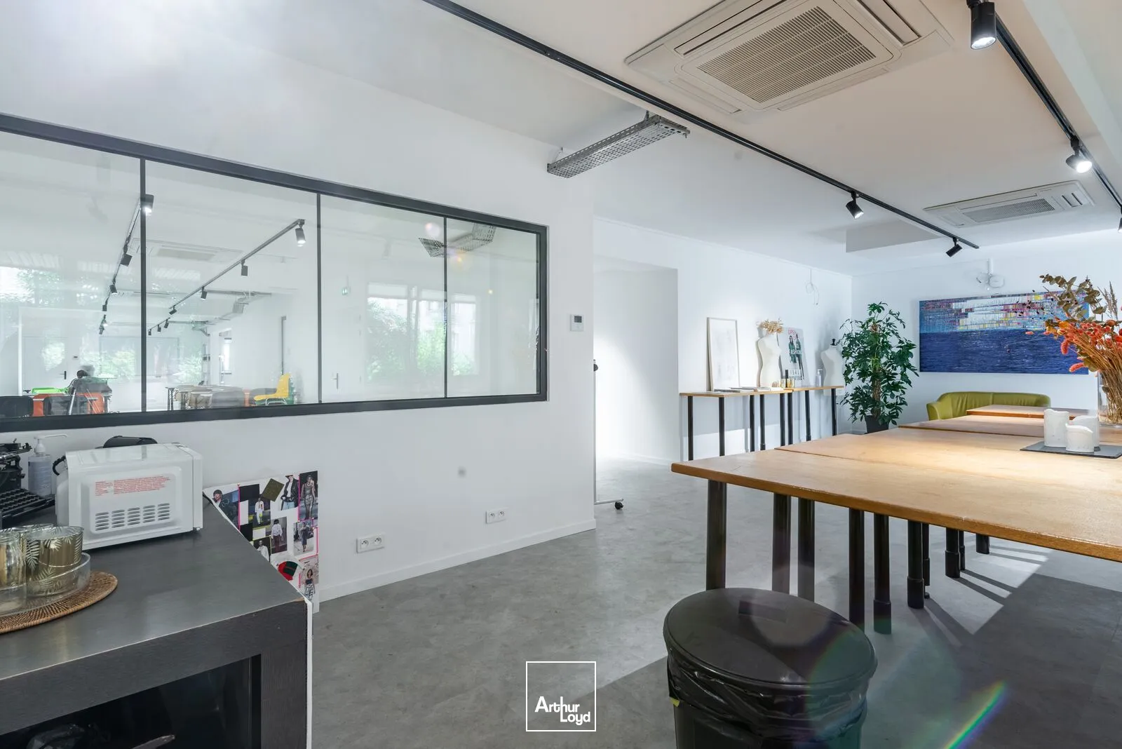 Bureaux - Location - PARIS - 75018 - 585-585 - 7753601