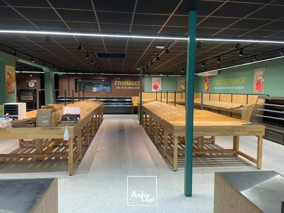 Locaux commerciaux - Vente - LUÇON - 85400 - 570-570 - 7754048