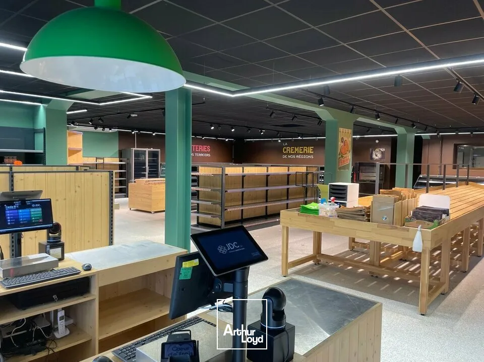 Locaux commerciaux - Vente - LUÇON - 85400 - 570-570 - 7754049