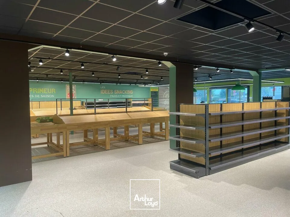 Locaux commerciaux - Vente - LUÇON - 85400 - 570-570 - 7754050