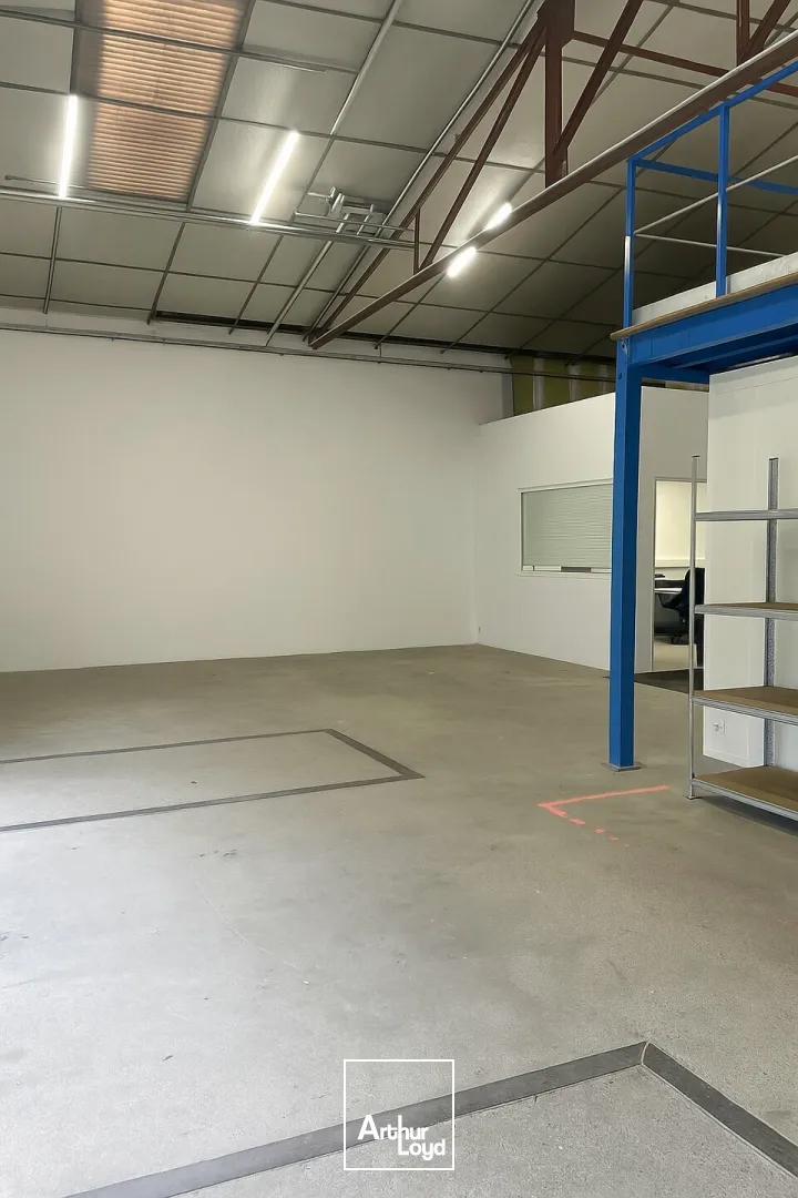 Locaux commerciaux - Vente - LUÇON - 85400 - 570-570 - 7754054