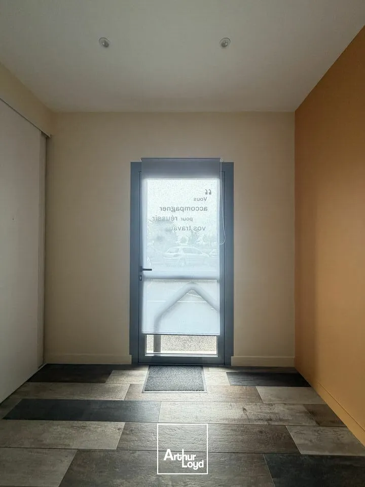 Bureaux - Location - NIORT - 79000 - 10-10 - 7754064