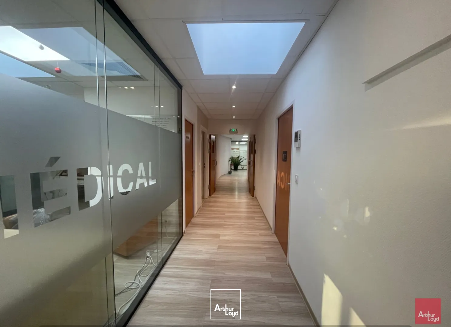Bureaux - Location - NIMES - 30900 - 152.59-152.59 - 7754233