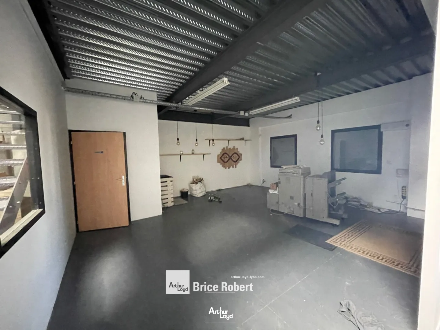 Locaux d'activité & Entrepôts - Location - SAINT PRIEST - 69800 - 340-340 - 7754664