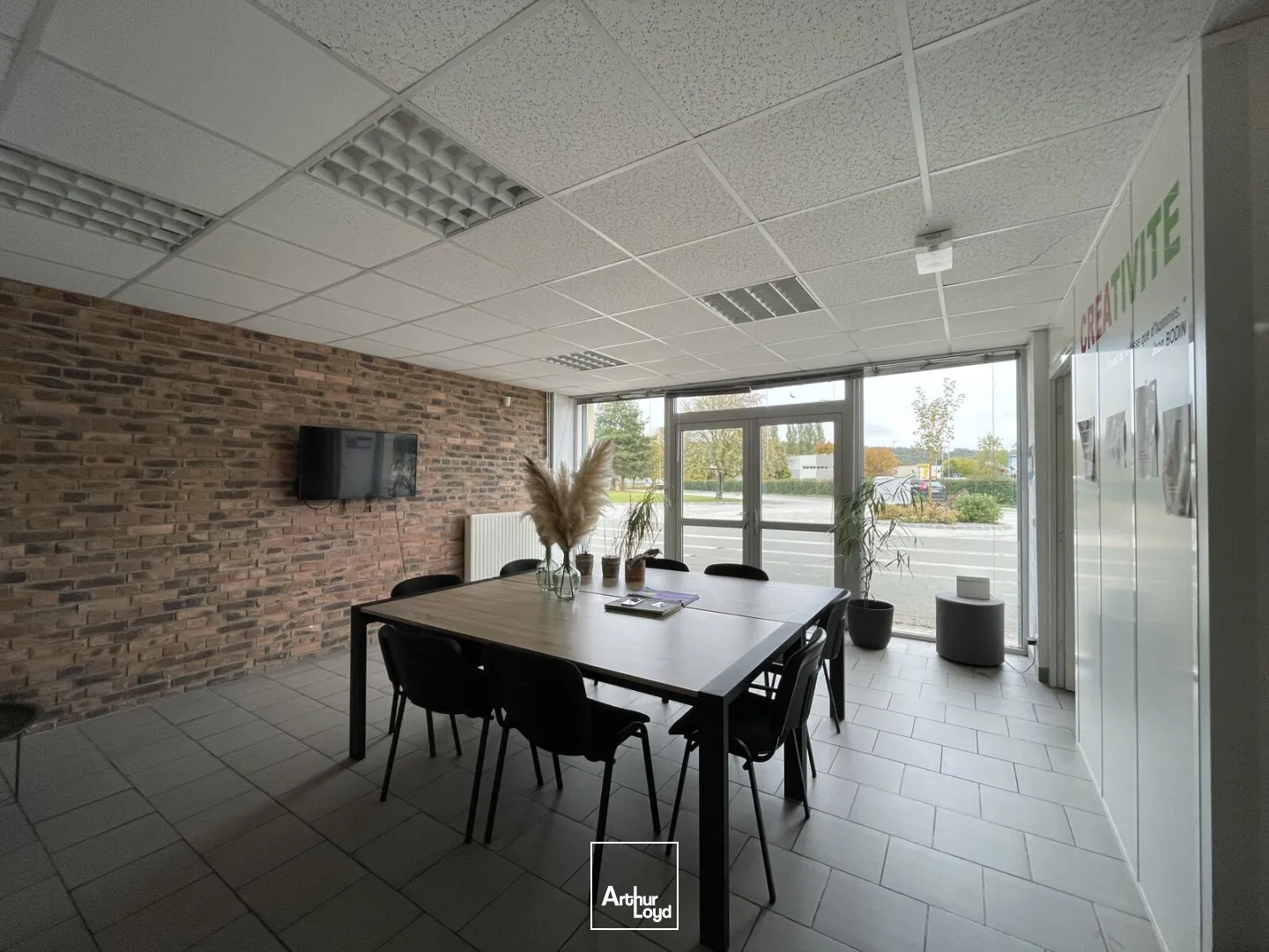 Bureaux - Location - PONT AUDEMER - 27500 - 146.86-146.86 - 7755067