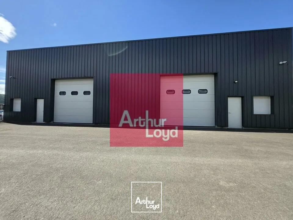 Locaux d'activité & Entrepôts - Location - AUBIÈRE - 63170 - 300-300 - 7756383
