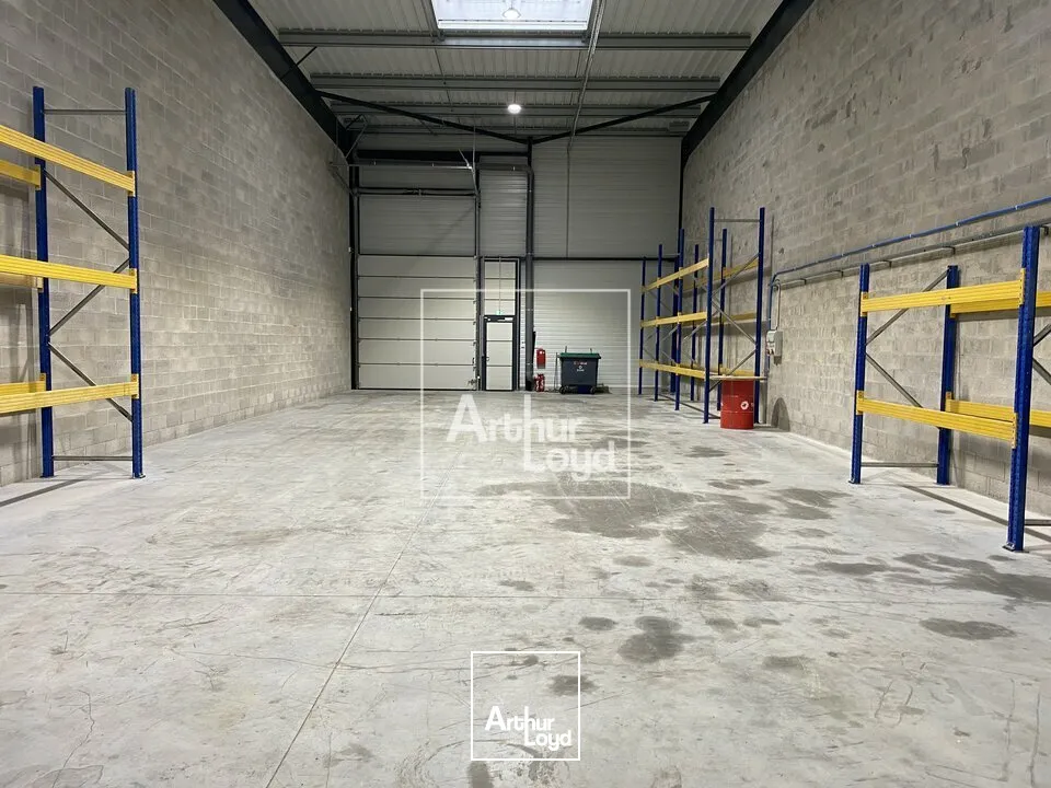 Locaux d'activité & Entrepôts - Location - MOISSY CRAMAYEL - 77550 - 409-409 - 7756478