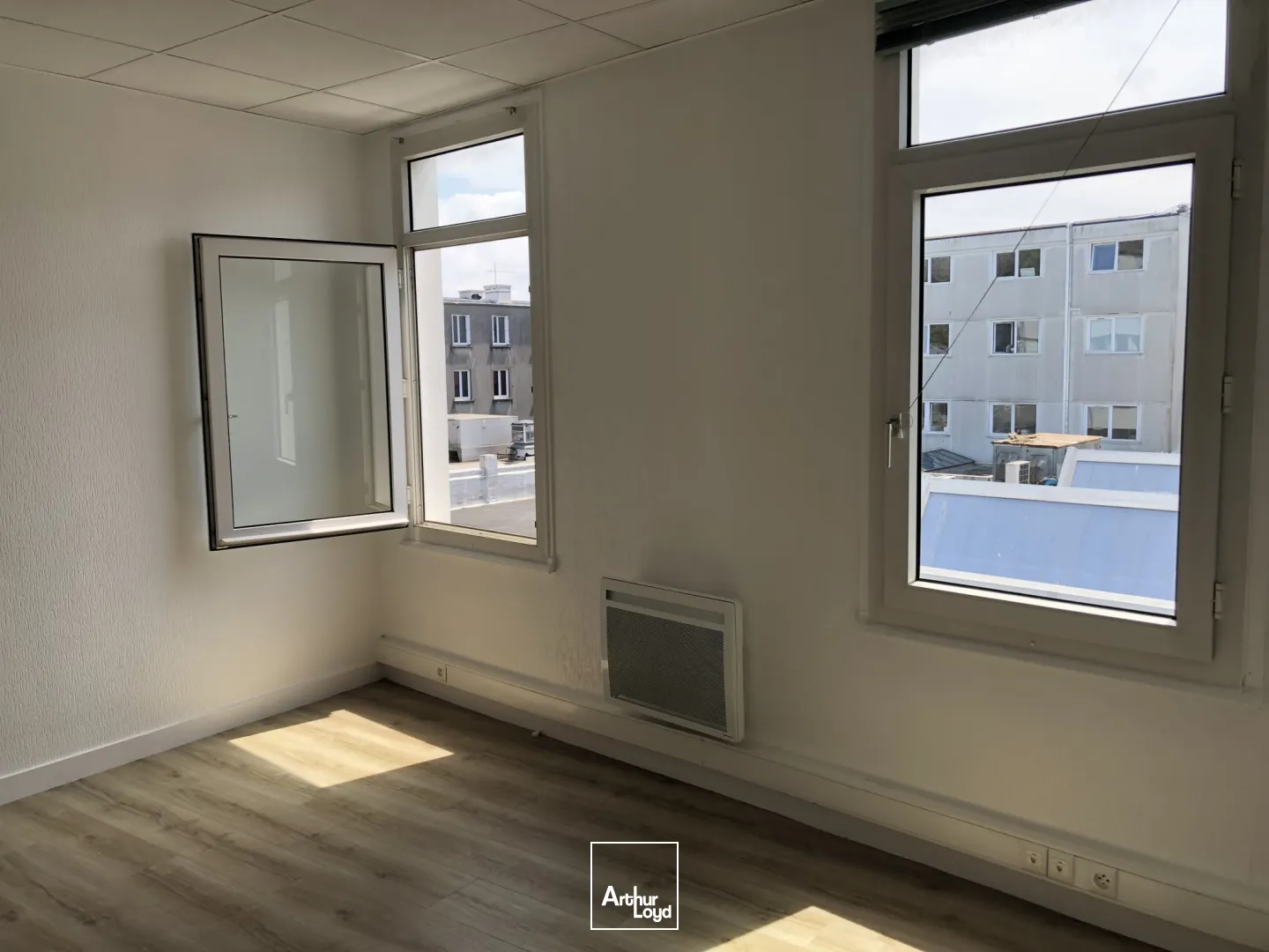 Bureaux - Location - BREST - 29200 - 70-70 - 7756624