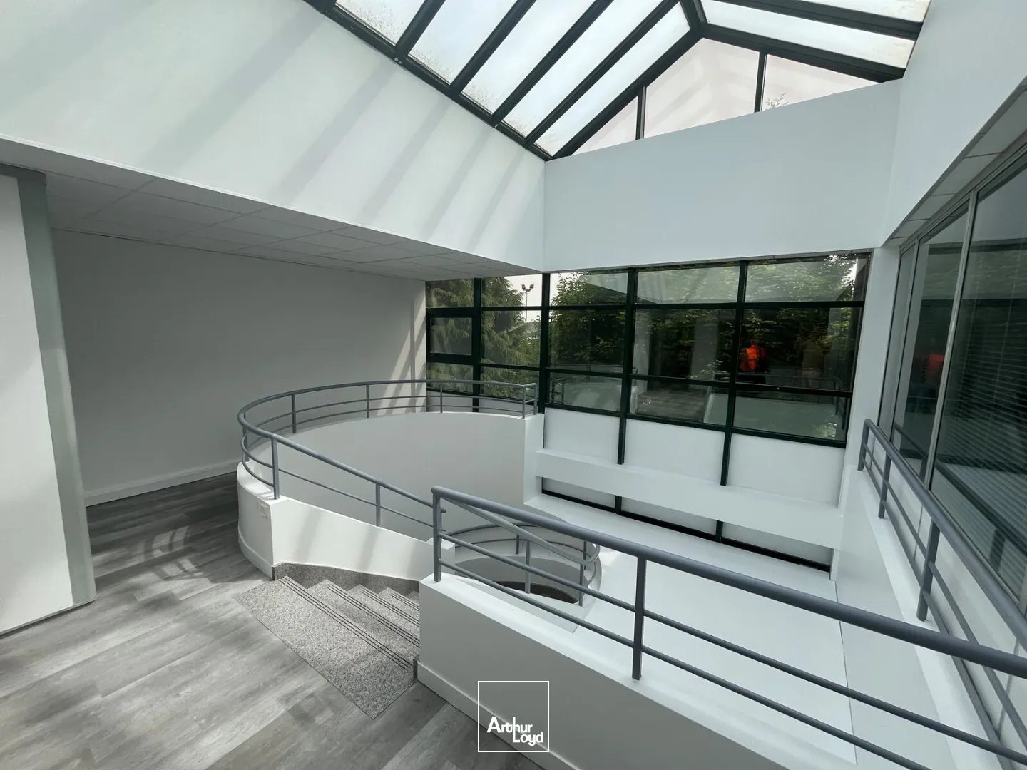 Locaux d'activité & Entrepôts - Location - VILLEPINTE - 93420 - 369-1103 - 7756953