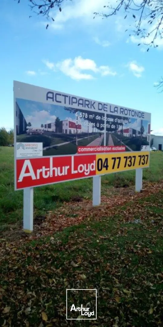 Locaux d'activité & Entrepôts - Location - RIORGES - 42153 - 138-3132 - 7757031