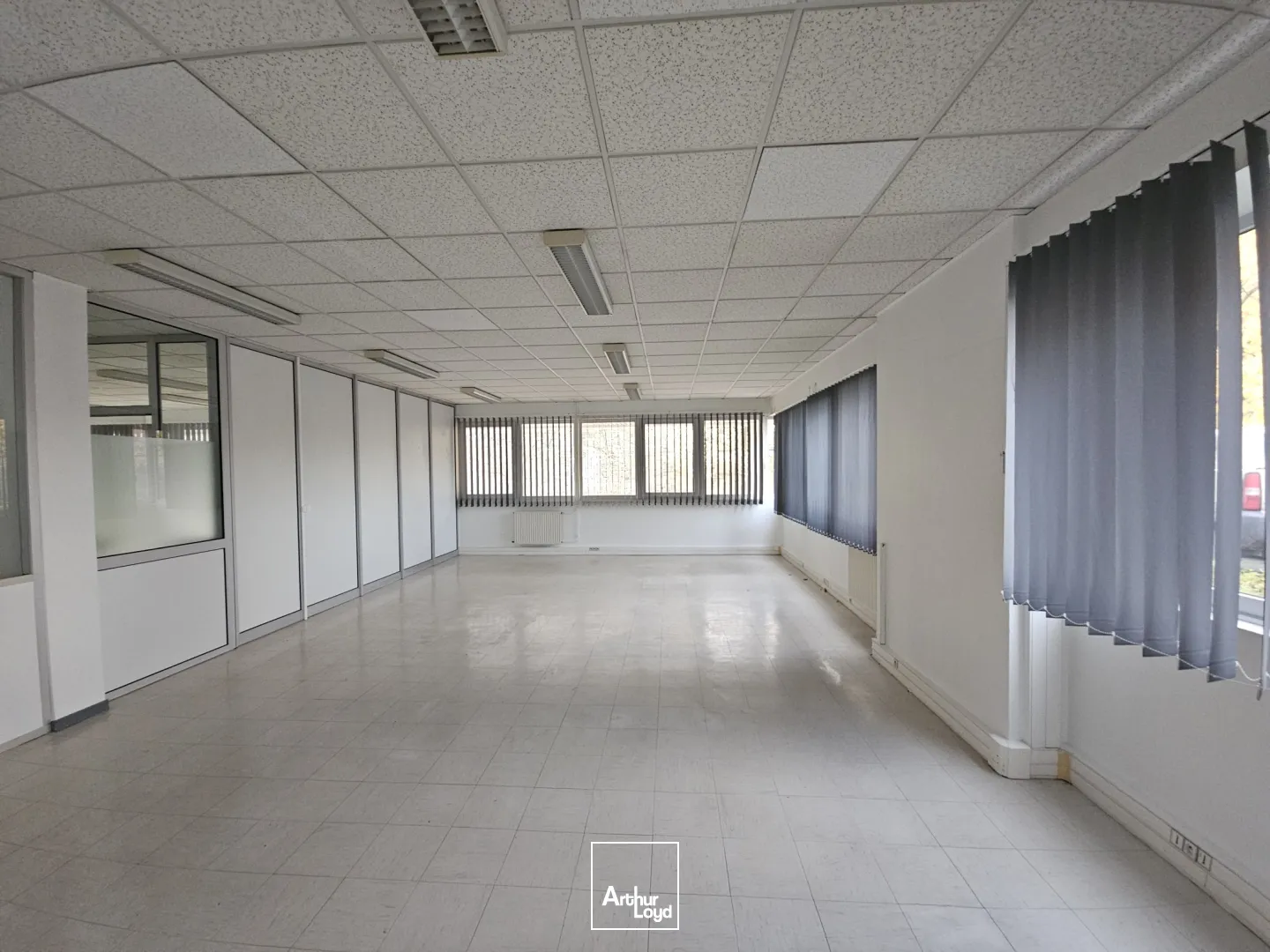 Bureaux - Location - ROANNE - 42300 - 320-320 - 7757079