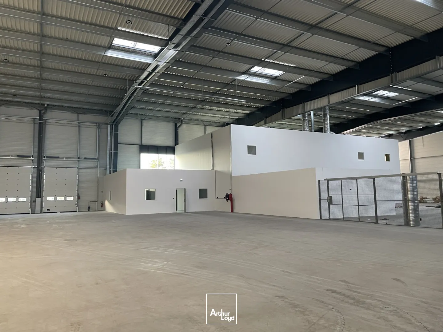 Locaux d'activité & Entrepôts - Location - SAINT ETIENNE - 42000 - 1528-1528 - 7757122