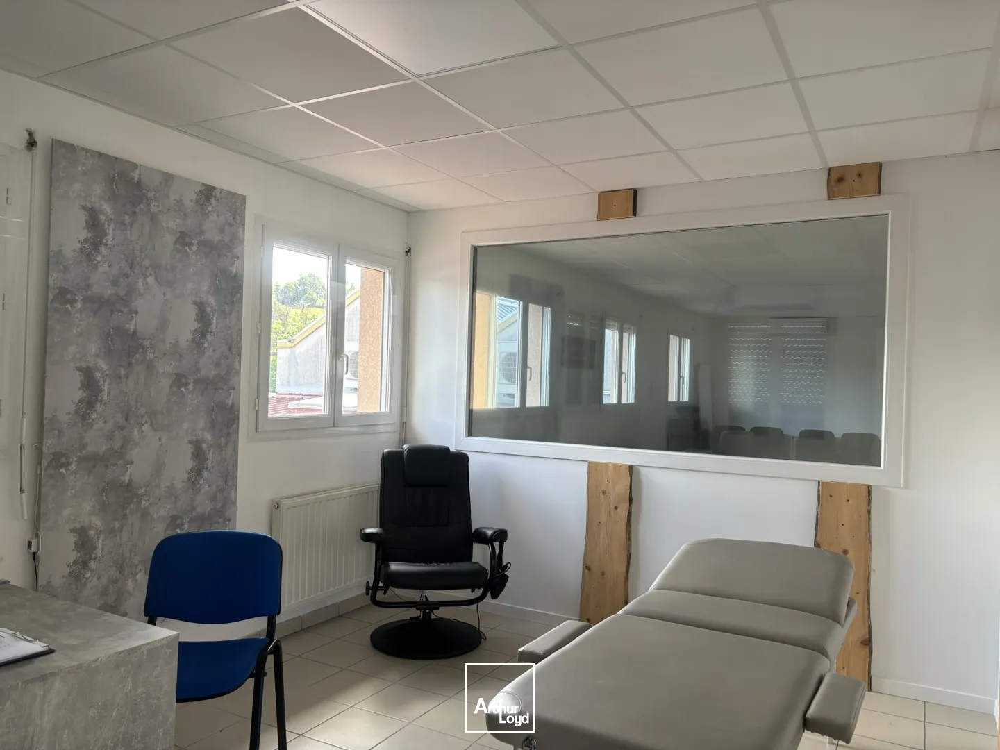 Bureaux - Location - SAINT PRIEST EN JAREZ - 42270 - 140-140 - 7757157