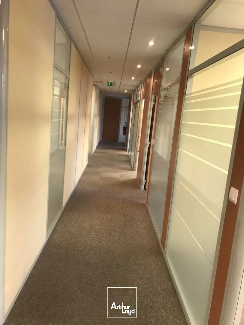 Bureaux - Location - ANDREZIEUX BOUTHEON - 42160 - 267-267 - 7757204