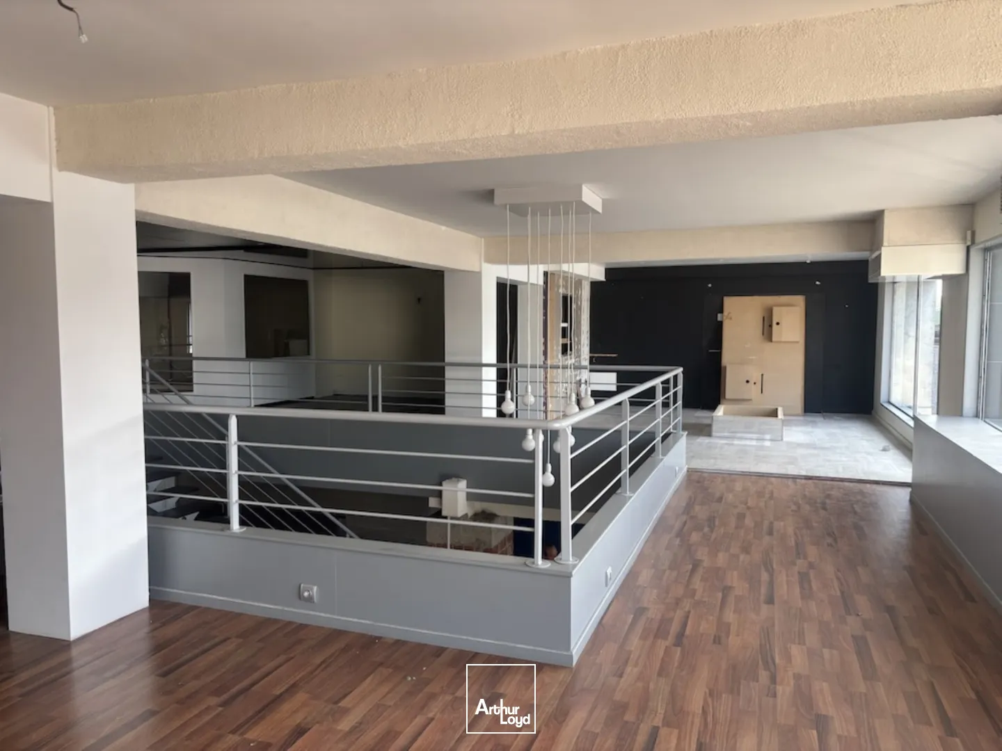 Locaux commerciaux - Location - FIRMINY - 42700 - 500-500 - 7757250