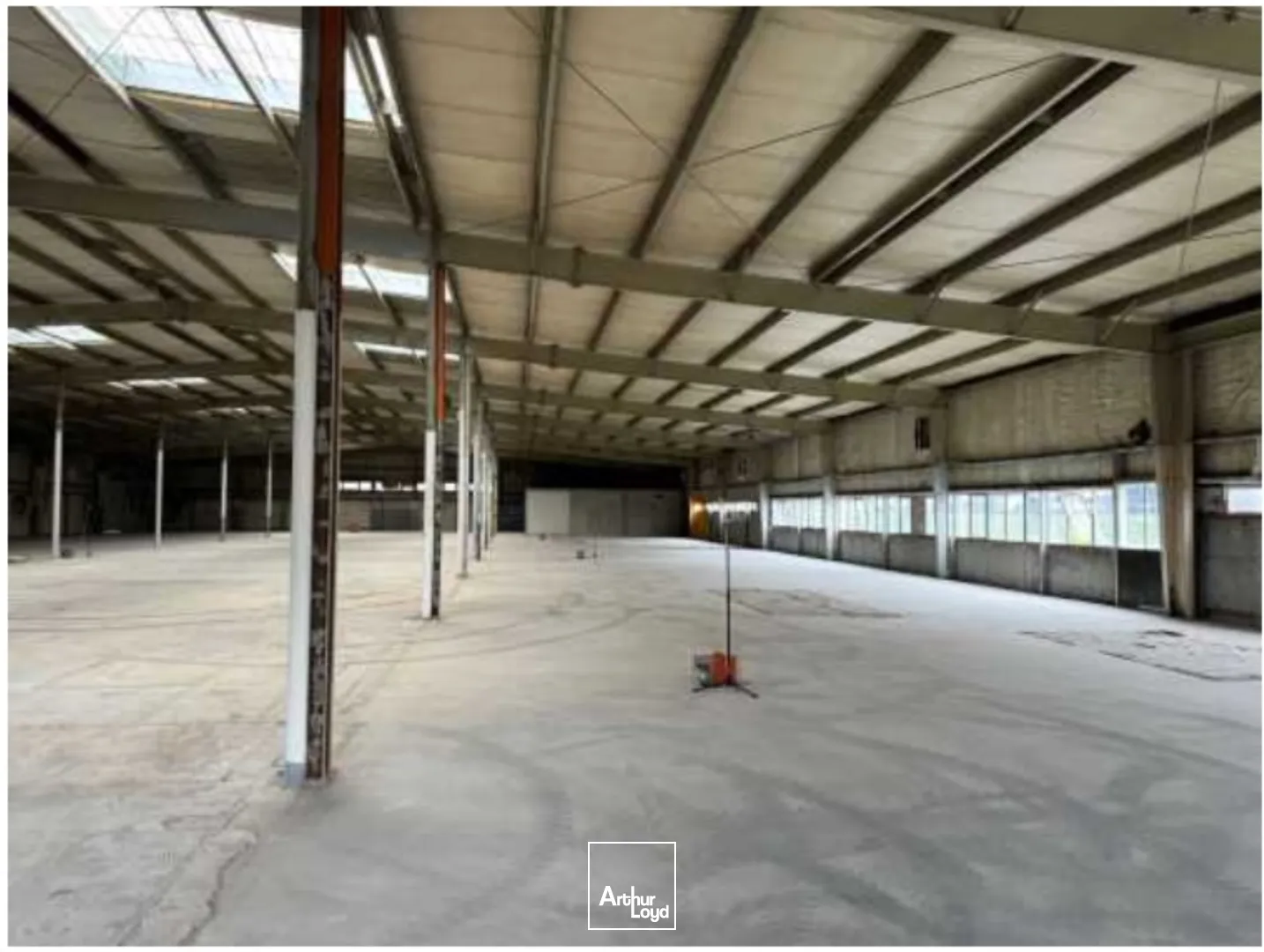 Locaux d'activité & Entrepôts - Location - SAINT ETIENNE - 42000 - 1050-2400 - 7757264