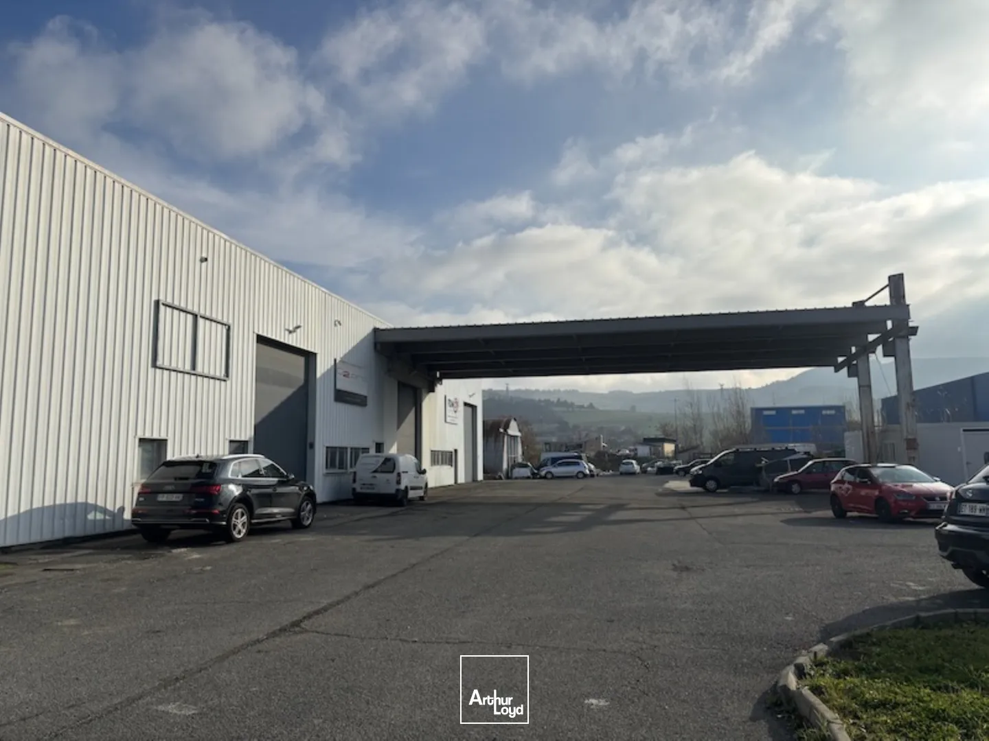 Locaux d'activité & Entrepôts - Location - SAINT CHAMOND - 42400 - 300-300 - 7757298
