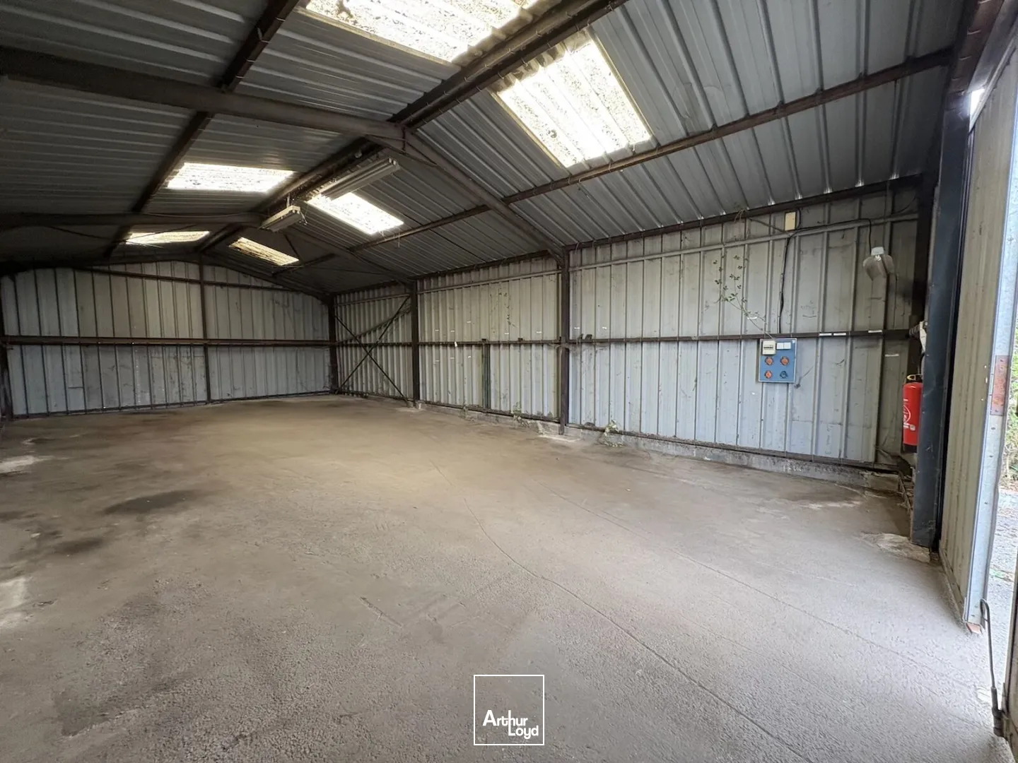 Locaux d'activité & Entrepôts - Location - SAINT ETIENNE - 42000 - 1026-1026 - 7757363