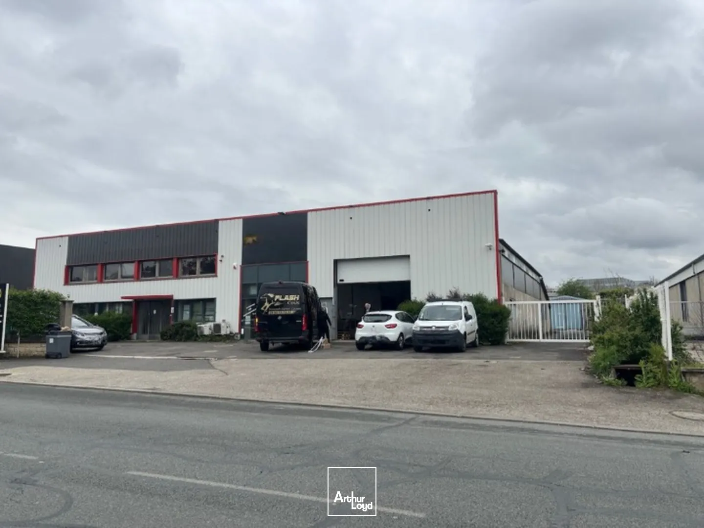 Locaux d'activité & Entrepôts - Location - SAINT ETIENNE - 42000 - 1026-1026 - 7757354