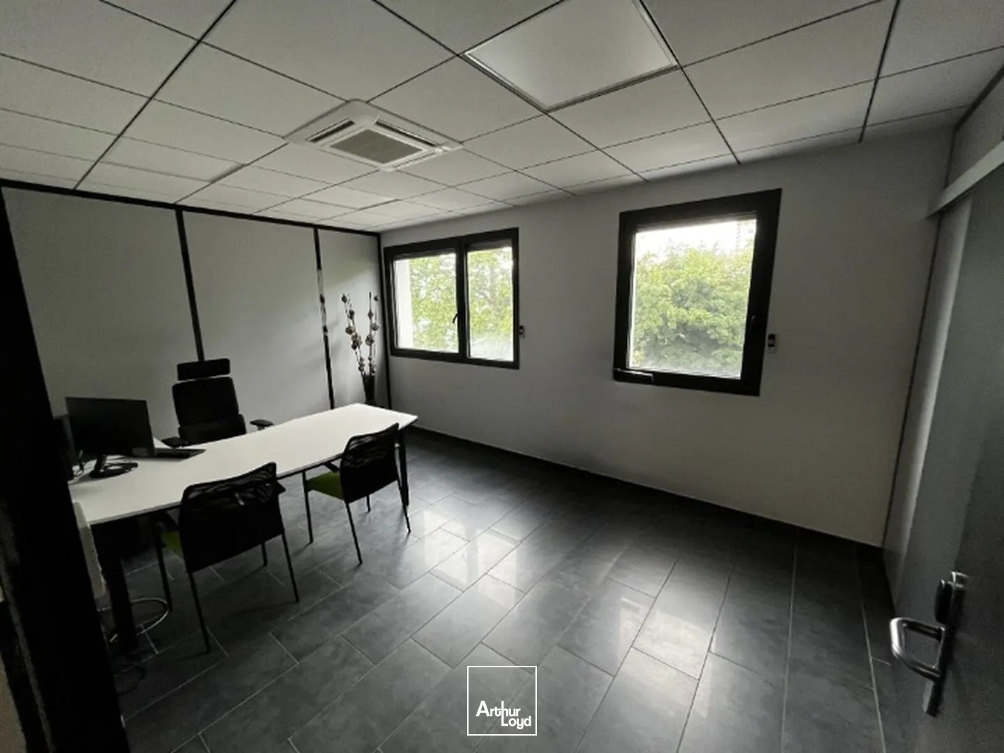 Bureaux - Location - SAINT ETIENNE - 42000 - 47.5-1085.87 - 7757403