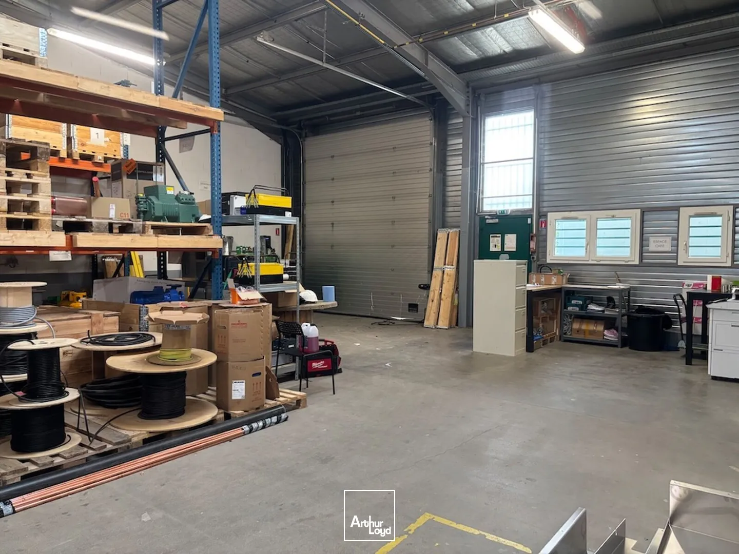Locaux d'activité & Entrepôts - Location - SAINT ETIENNE - 42100 - 395-792 - 7757485