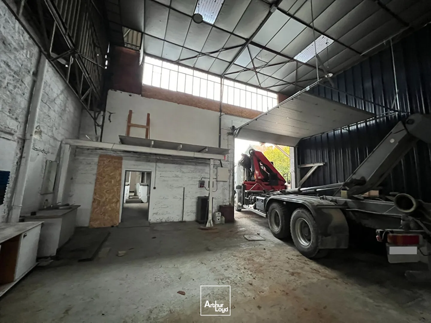Locaux d'activité & Entrepôts - Location - ROANNE - 42300 - 328-328 - 7757505