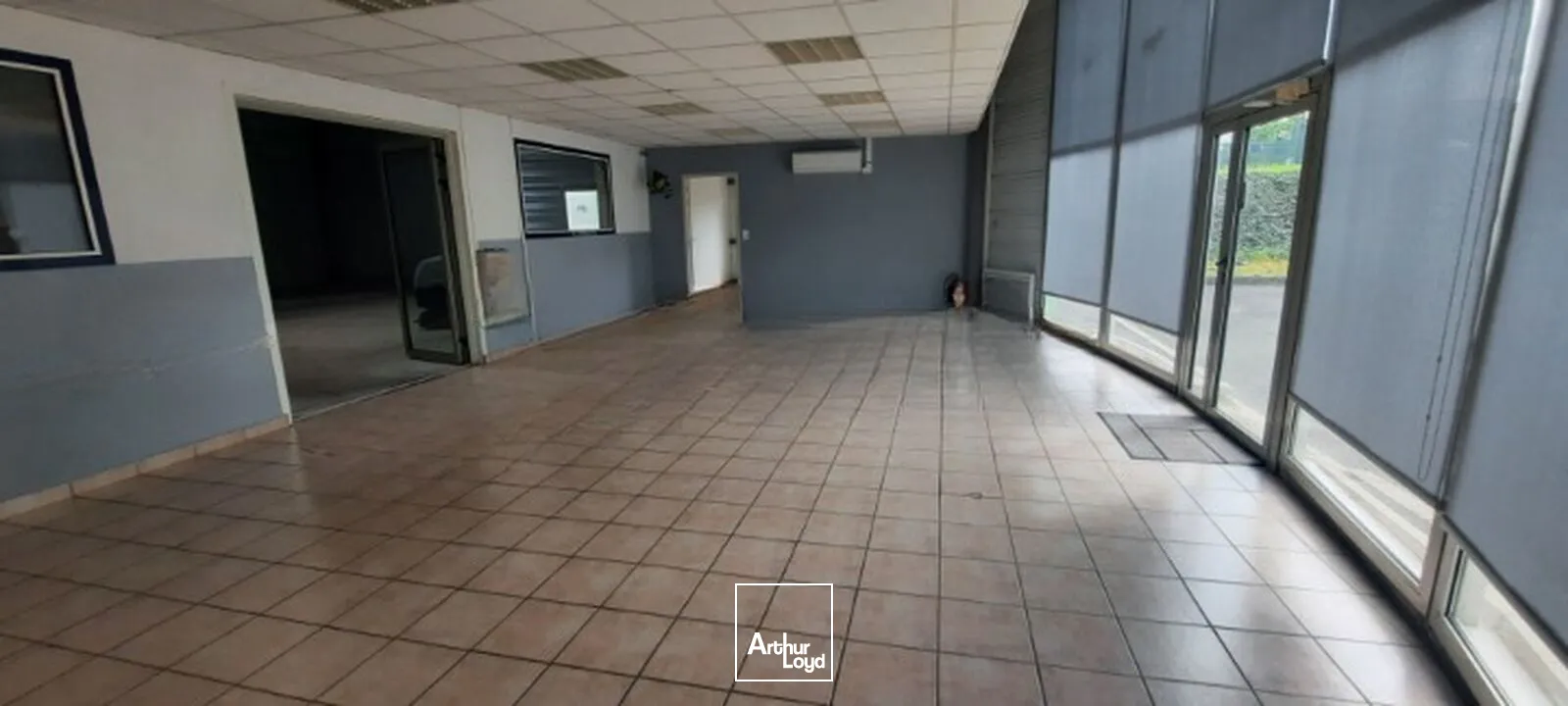 Locaux d'activité & Entrepôts - Vente - BOEN SUR LIGNON - 42130 - 583-583 - 7757599