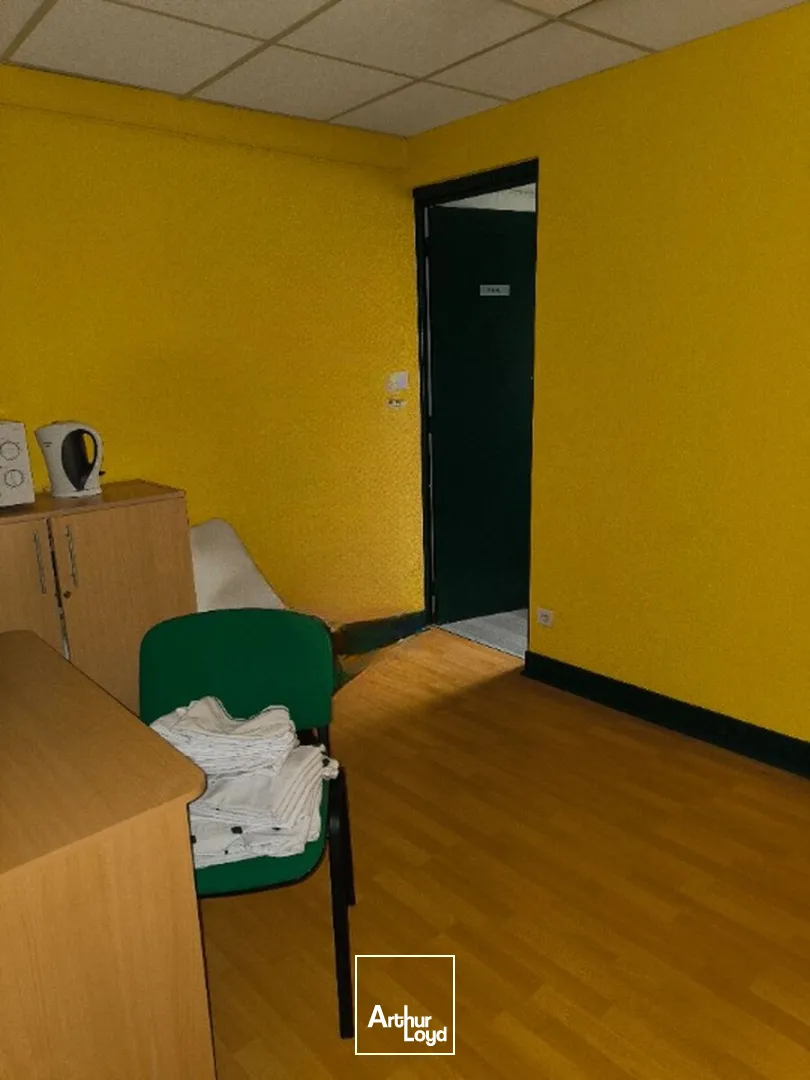 Locaux commerciaux - Location - CHARLIEU - 42190 - 50-50 - 7757726